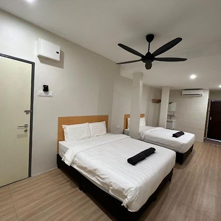 Homestay Suria Kuala Kangsar Extérieur photo